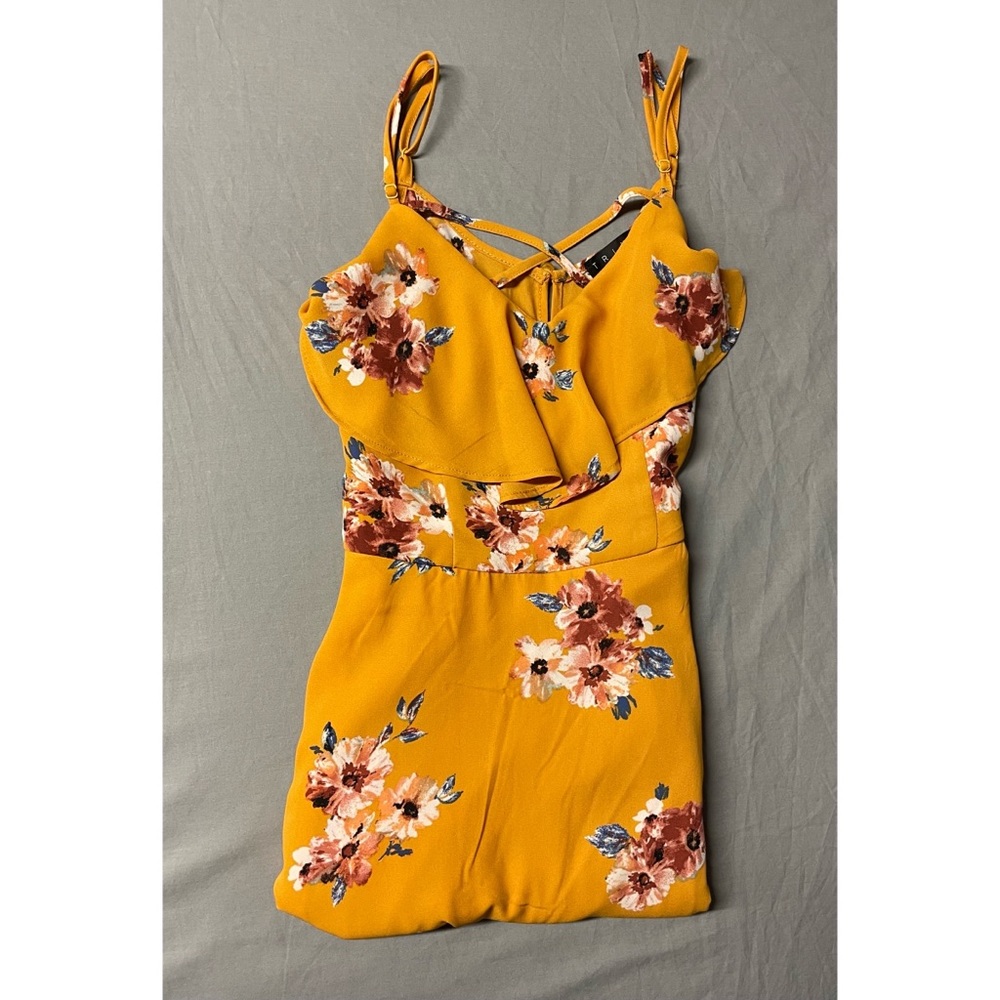 NWOT Trixxi Womens Yellow Floral Dress Small